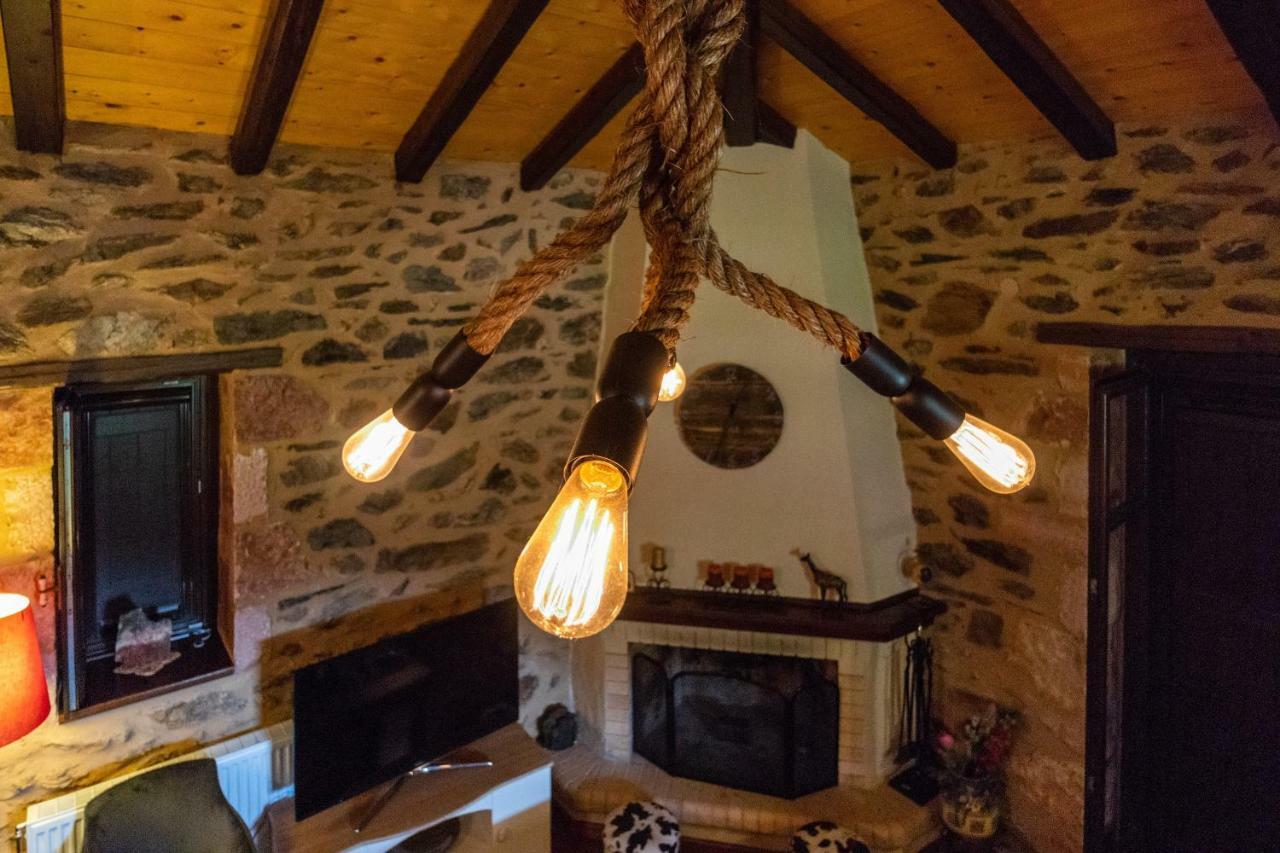 Luxury House In The Hills ξενώνας Σπάρτη Εξωτερικό φωτογραφία